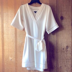 Ann Taylor Small Cream Dress